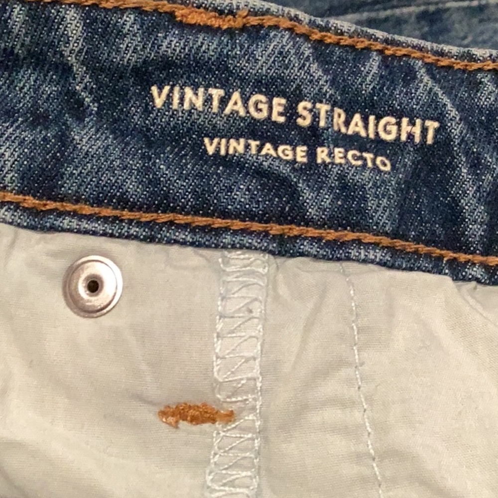 Universal Threads, Distressed Jeans - image 6